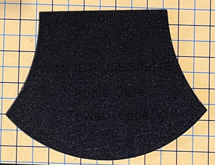 Towel Topper - Apple Core & Fussy Cut Frame V2