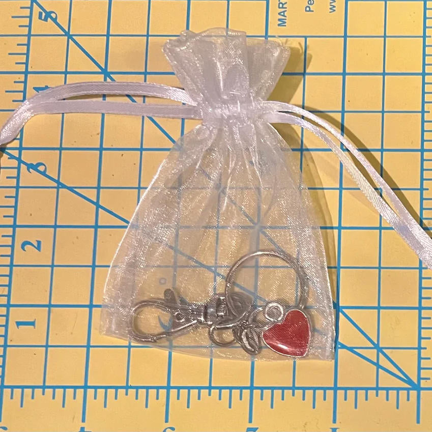 Dangles: Hardware Swivel Clip/Key Chain: Hearts