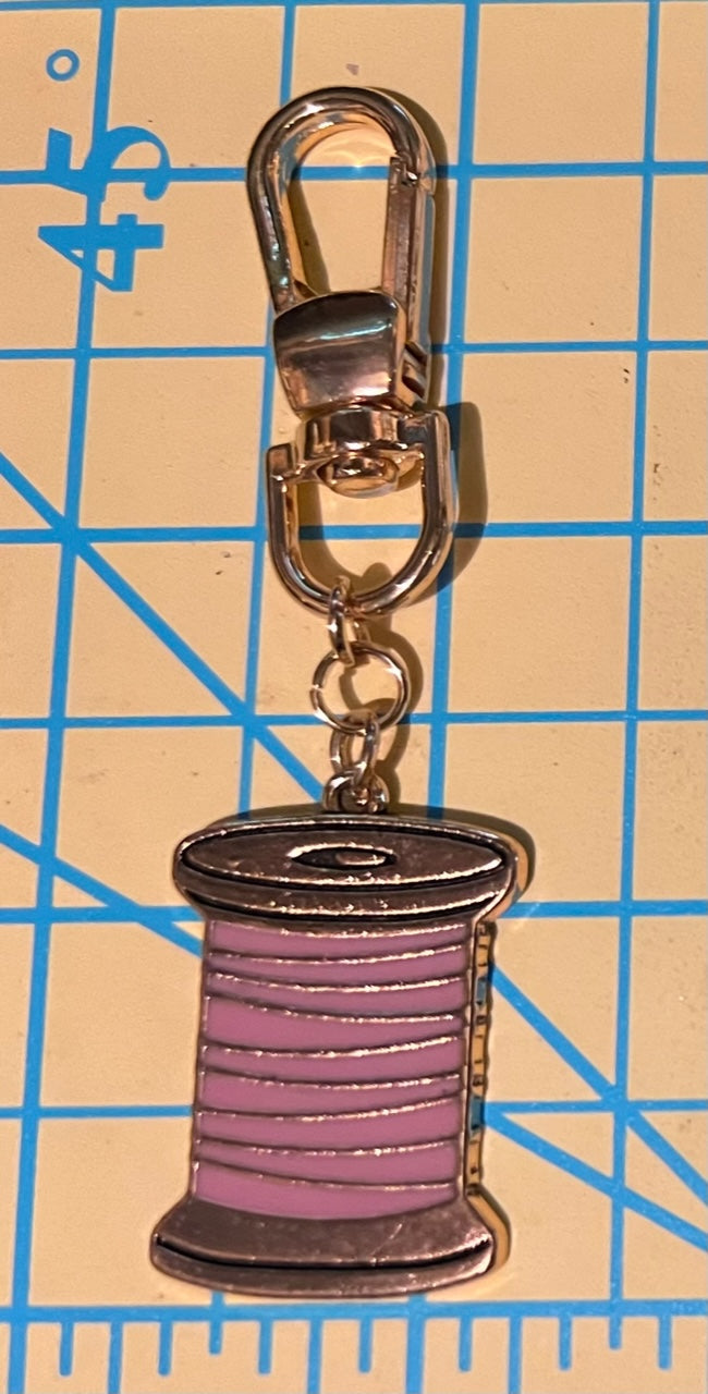 Dangles: Hardware Swivel Clip/Key Chain: Sew/Quilt