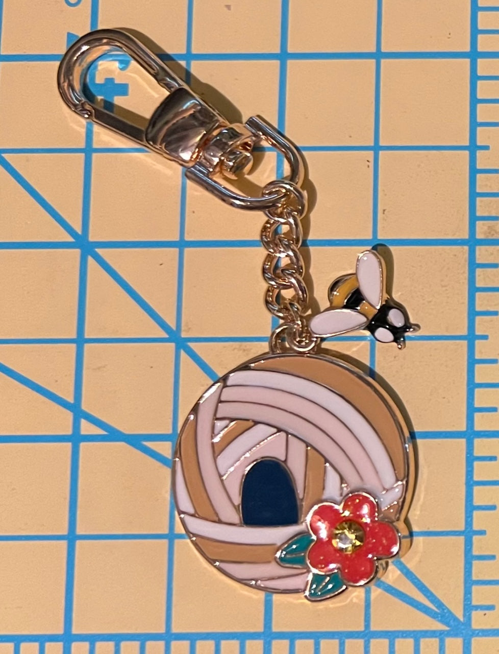 Dangles: Hardware Swivel Clip/Key Chain: Sew/Quilt
