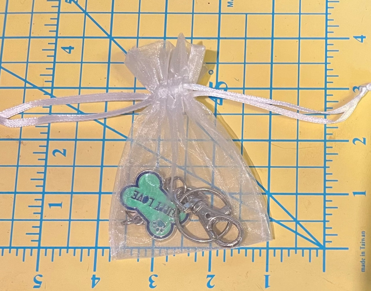 Dangles: Hardware Swivel Clip/Key Chain: Pets