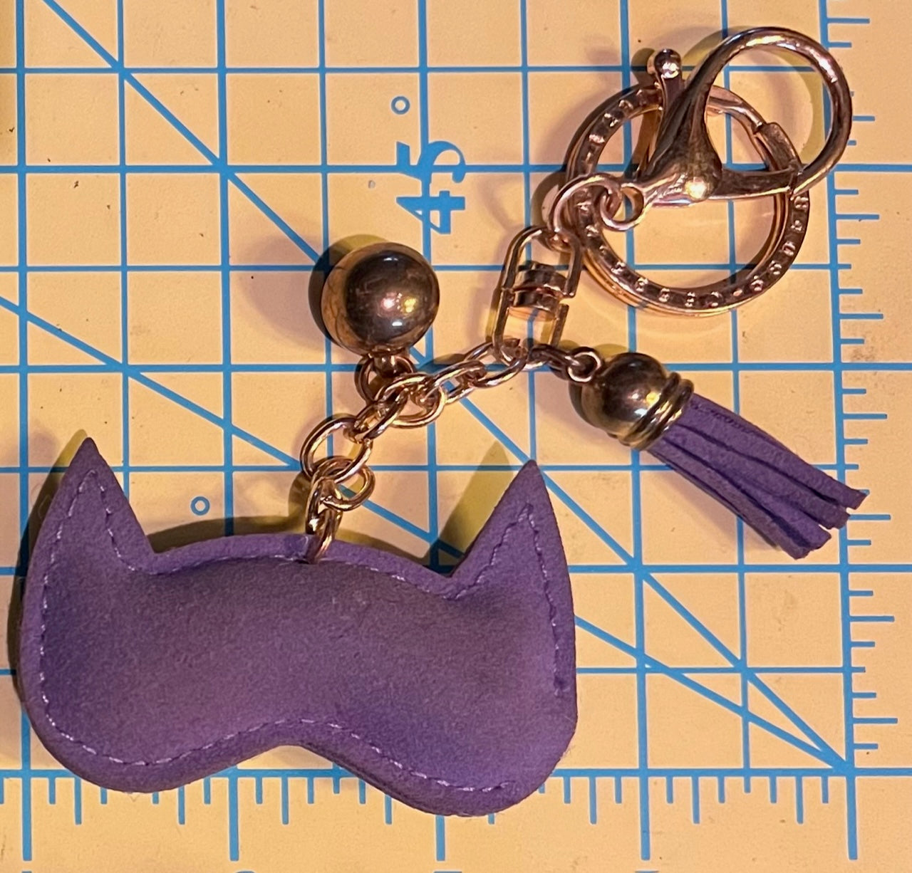 Dangles: Hardware Swivel Clip/Key Chain: Pets