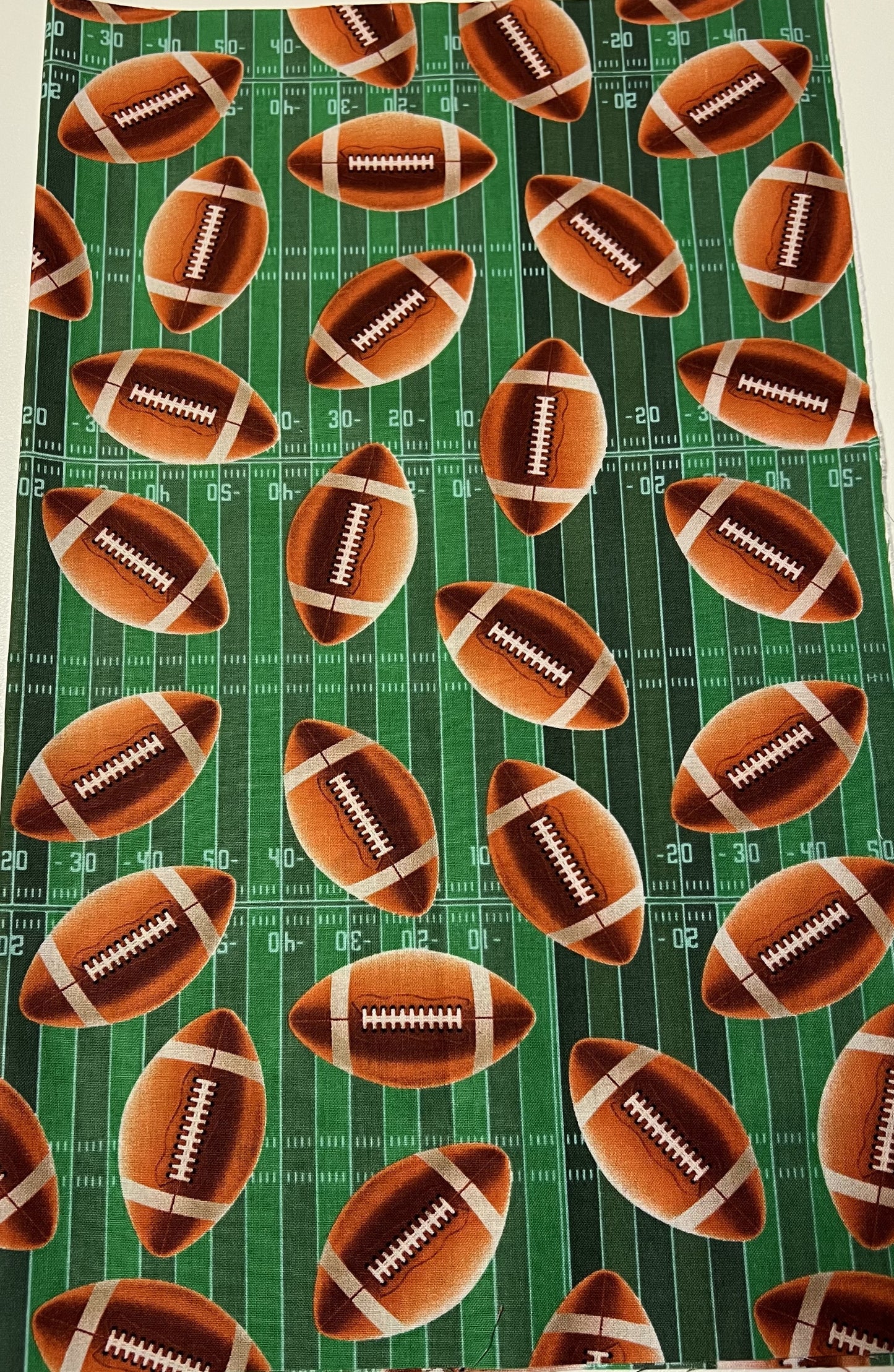 Fat Quarter - One 18" x 22" Fabric