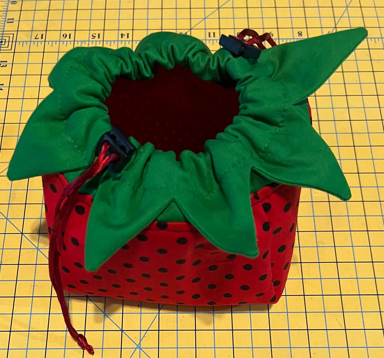Petal Baskets - 4 or 6, Reg or Sm