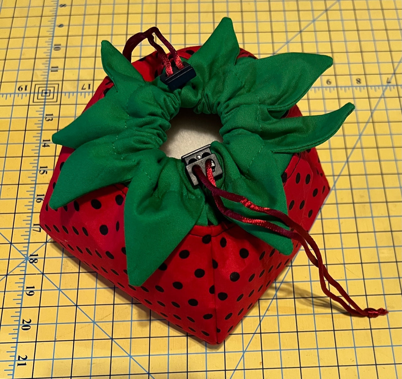 Petal Baskets - 4 or 6, Reg or Sm