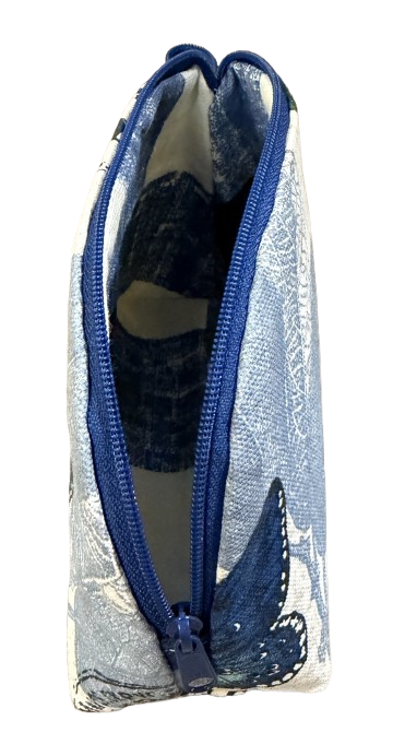 Single Curve Zip Pouch