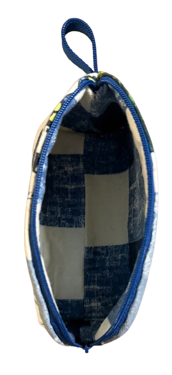 Single Curve Zip Pouch