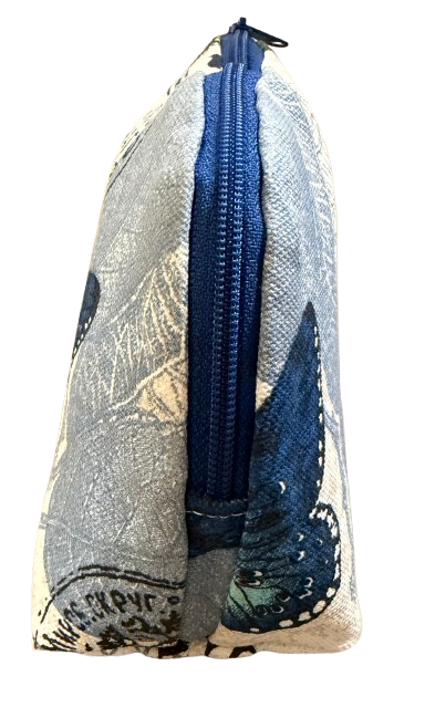Single Curve Zip Pouch