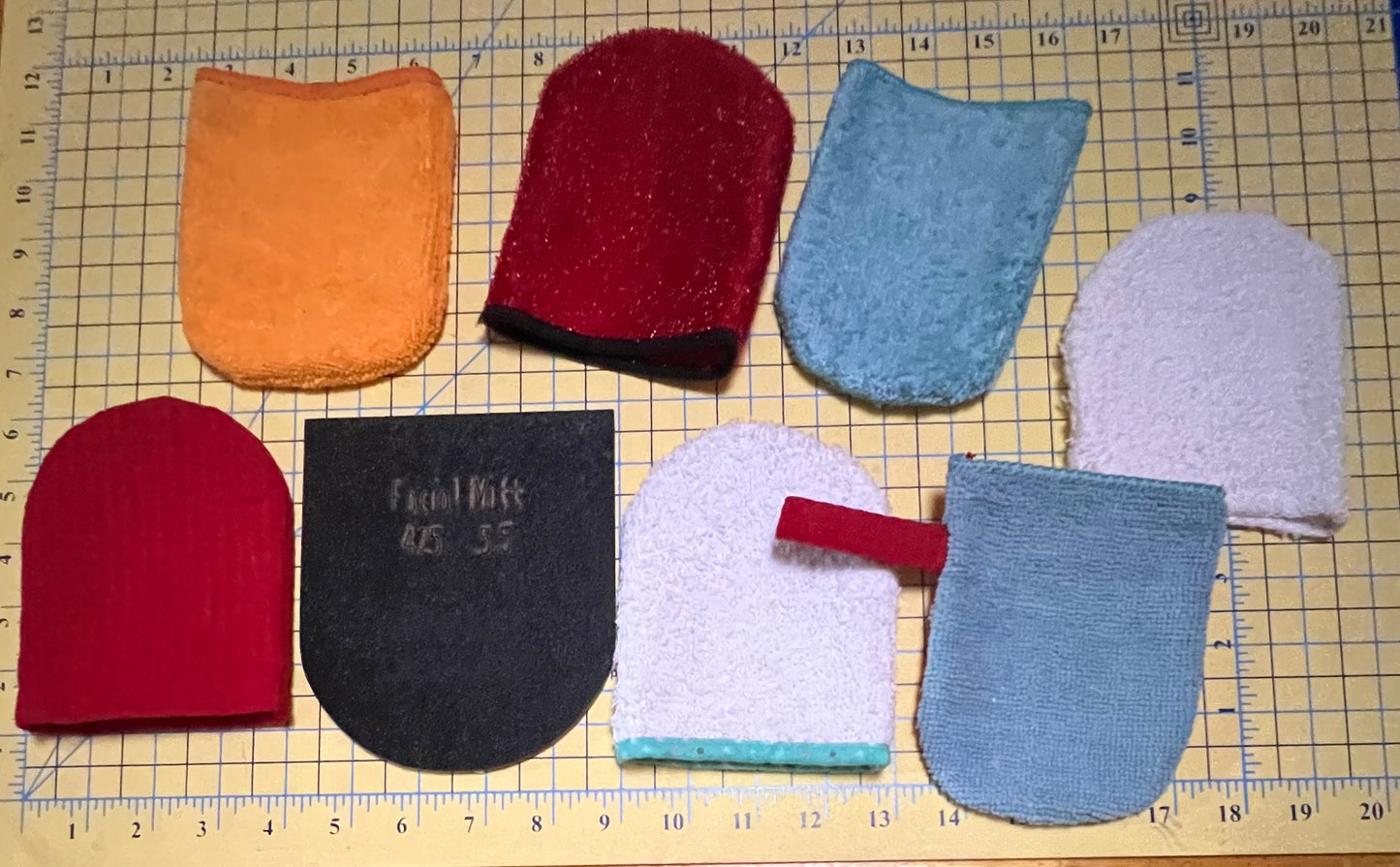 Facial Mitt Template