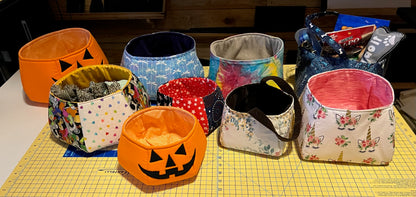 Petal Baskets - 4 or 6, Reg or Sm